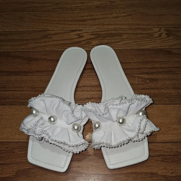 White Ruffled Slide Sandals with Pearls - Picture 2 of 5